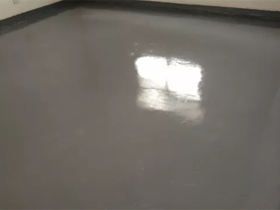 油性环氧自流平地坪